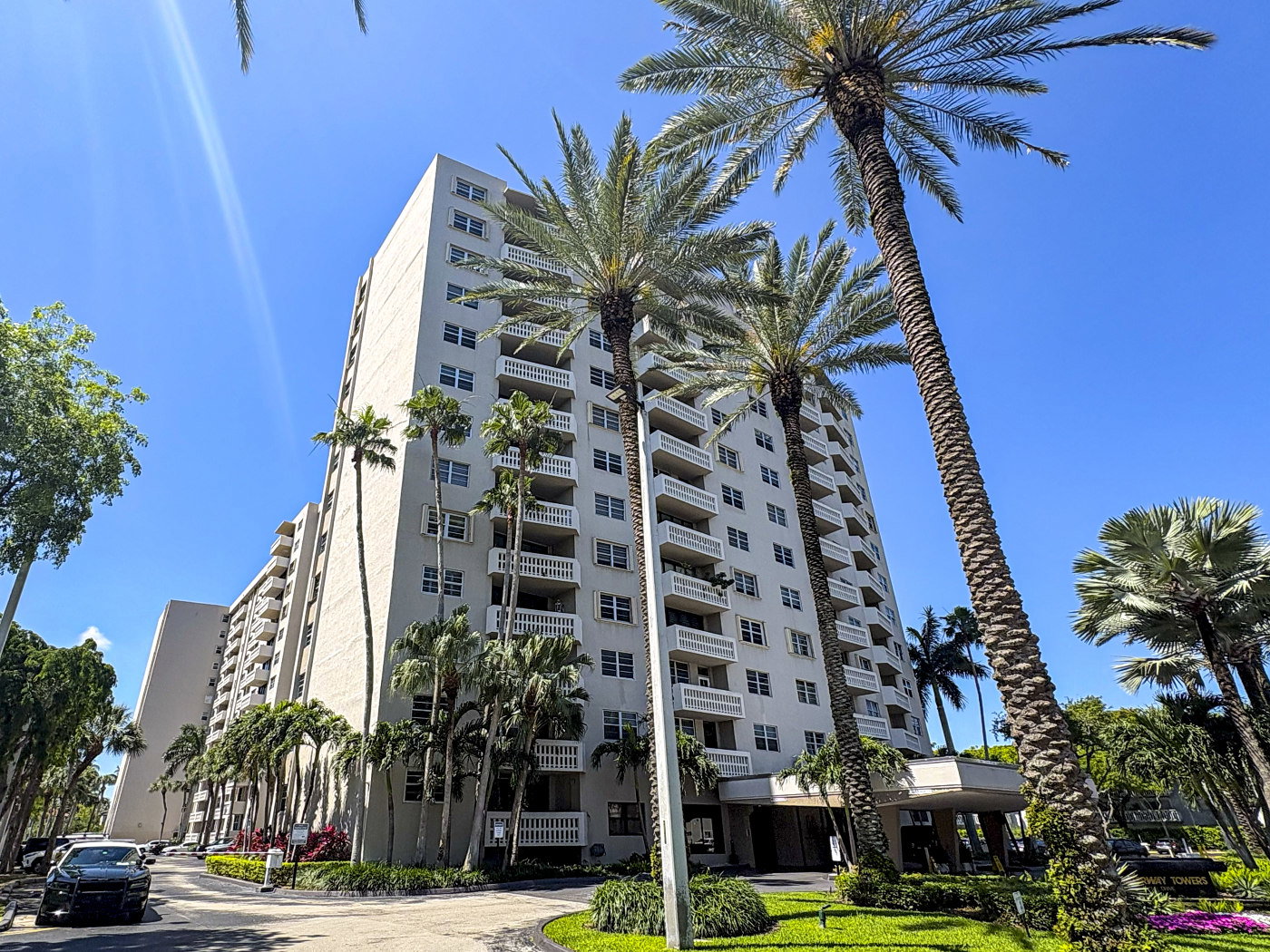 Gables Waterway Towers - 1